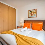 Cool Motion Rocha T1 Apartment *