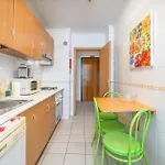 Apartment Cool Motion Rocha T1