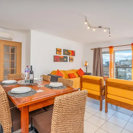 Cool Motion Rocha T1 Apartament *