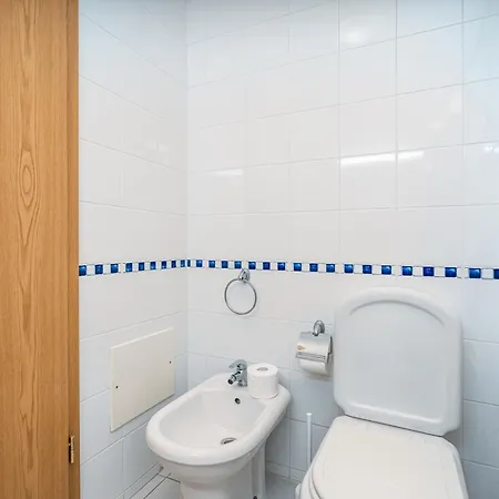 Apartment Cool Motion Rocha T1